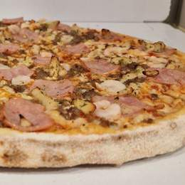 PIZZA FAMILIAR AL GUSTO