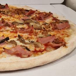 PIZZA FAMILIAR 4 ESTACIONES