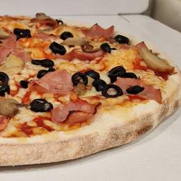 PIZZA FAMILIAR CAPRICHOSA