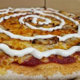 PIZZA PEQUEÑA KEBAB