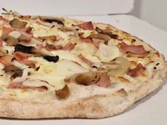 PIZZA FAMILIAR CARBONARA CEBOLLA