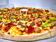 PIZZA MEDIANA DE LA CASA YOHAGOPIZZA